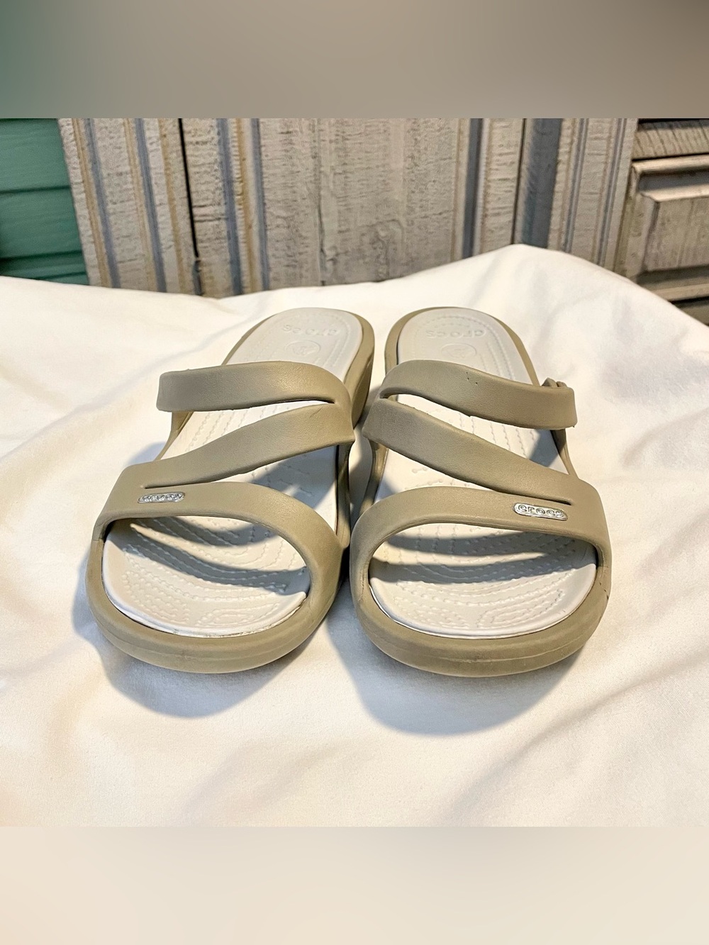 CROCS Patricia Wedge Sandals - Women’s Size 11 - Tan/Taupe/Khaki/Slides/Comfort